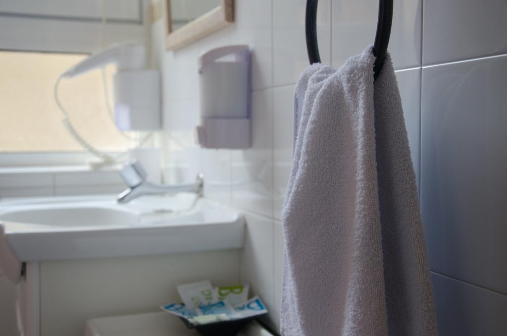 Hostal Aribau Barcelona Ruang foto